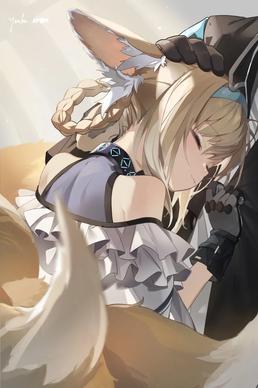 1girl 1other animal_ear_fluff animal_ears aqua_hairband bare_shoulders blonde_hair closed_eyes fox_ears fox_girl fox_tail gloves hairband headpat infection_monitor__arknights leaning_on_person multiple_tails smile tail yuuki_uyu arknights doctor__arknights suzuran__arknights